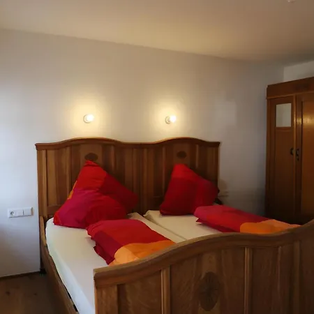 Nengshof Pusteblume Und Butterblume *