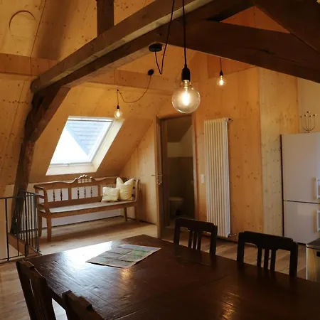 Nengshof Pusteblume Und Butterblume * Wißmannsdorf